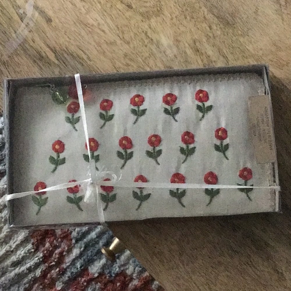 Red Flower Woven Abaca Wallet